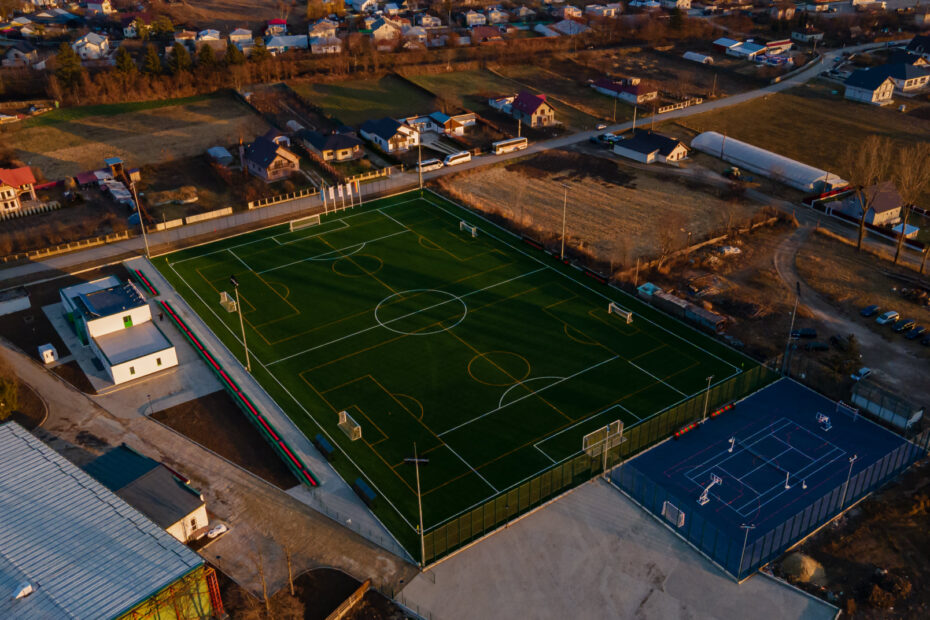 stadion fotbal in baza sportiva